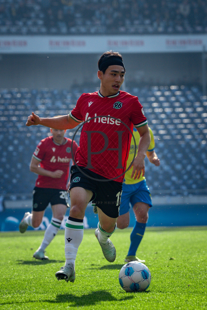 H96_BTSV-14 | Philipp-Heist - Realisiert mit Pictrs.com