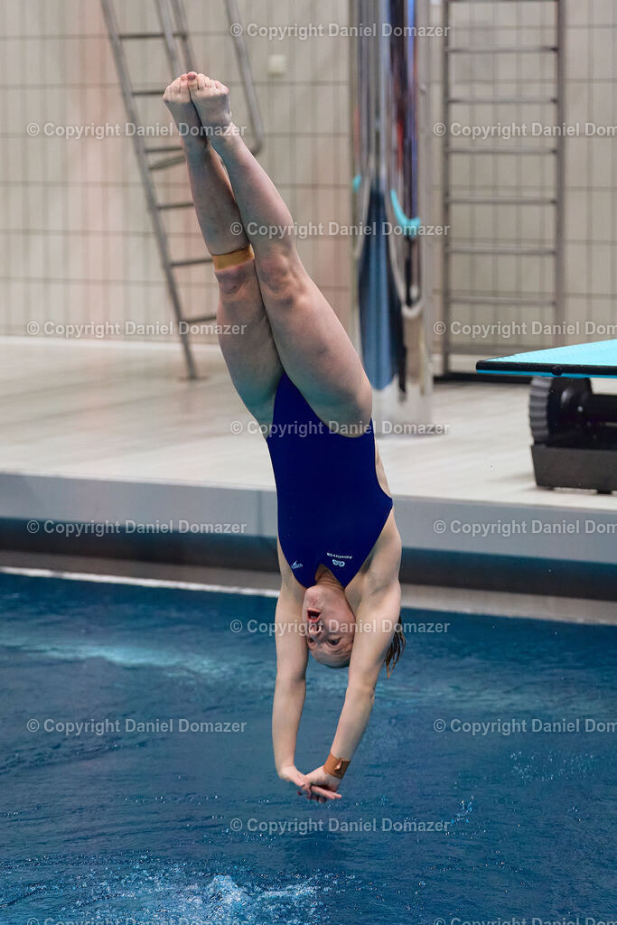 International Youth Diving Meet 2026 | Day 1 of 5 | International Youth Diving Meet 2026| Day 1 of 5 | 22.04.2026 | Youth diving competition featuring 1m and 3m springboard and platform at the Schwimmsportkomplex Freiberger Platz in Dresden.@ Domazer Photography - Realisiert mit Pictrs.com