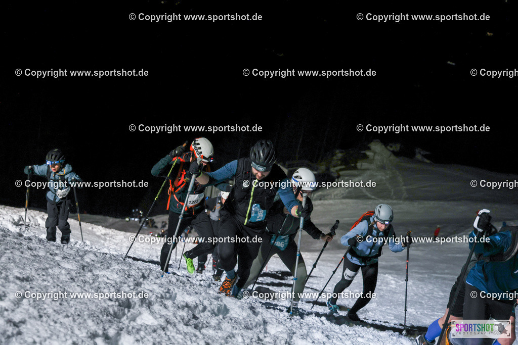 007A0404 | VerticalUp! #vertical_up_kitzbuehel #sportshot_your_pictrs #yourpictrs #dinafit #verticalup!2026