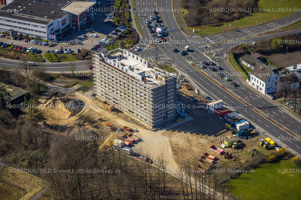 Velbert240301738 | Luftbild, Baustelle mit Hotel-Neubau am Eckgrundstück Flandersbacher Weg und Heiligenhauser Straße, Velbert, Ruhrgebiet, Nordrhein-Westfalen, Deutschland