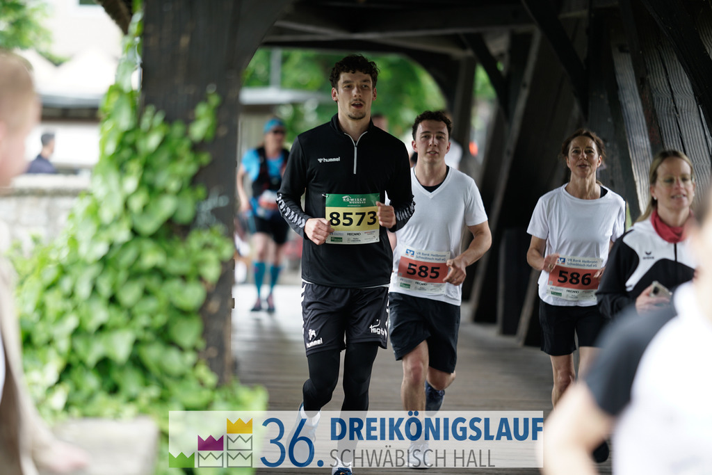 VR Bank Hauptlauf 10km | 3königslauf 2022 VR Bank Hauptlauf - Realisiert mit Pictrs.com