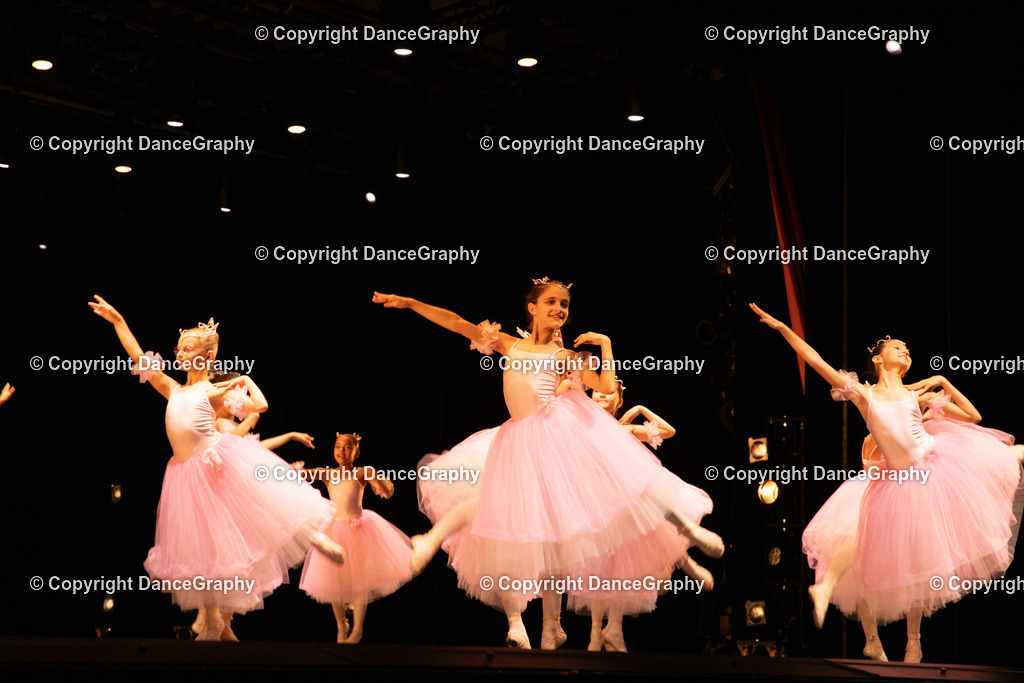 GPHY4685 | DanceGraphy - Realisiert mit Pictrs.com