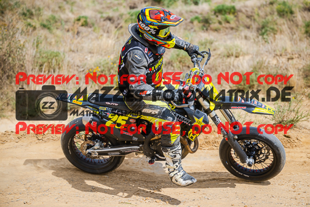 MaZZes_FotoMatrix_220813_3906 | S2