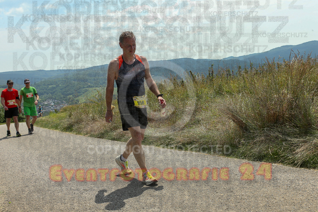 250614_1403_EX1_0020 | Sportfotografie im Rhein-Sieg Kreis, Köln, Bonn, NRW, Rheinland Pfalz, Hessen, etc. Unser Tätigkeitsfeld umfasst den Laufsport vom Volkslauf über den Marathon, Duathlon, Triathon bis zum Ultralauf wie Kölnpfad Ultra oder Schindertrail.