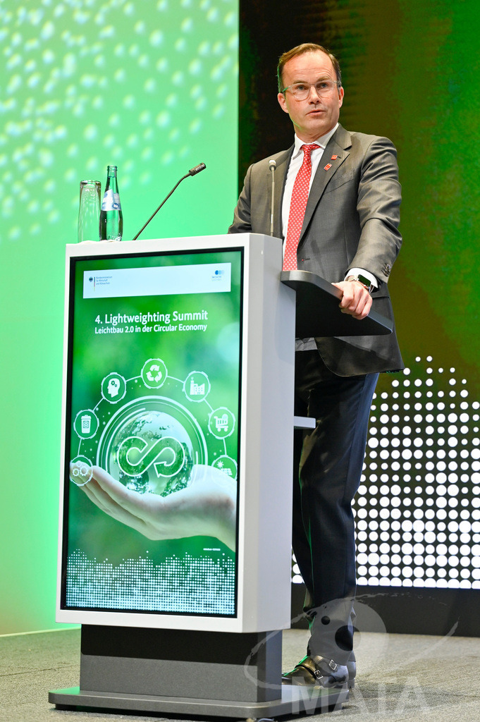 _DWA7994 | MATA IndoCon - Realisiert mit Pictrs.com