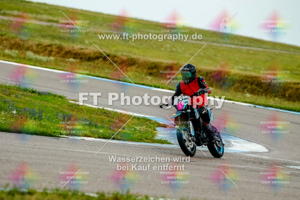 Chambley Juli-1529 | Hier findet Ihr Bilder von Touristenfahrten auf der Nürburgring Nordschleife oder von anderen Veranstaltungen die ich besucht habe. Viel Spass beim Durch Schauen 