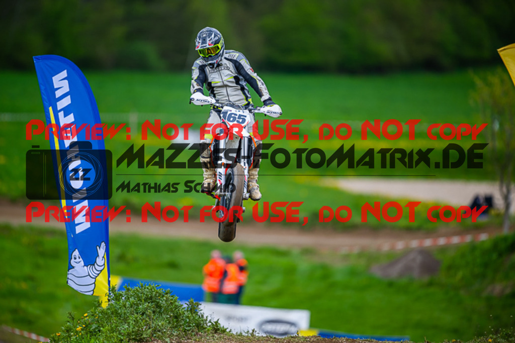 MaZZes_FotoMatrix_230506_2-23 | UE40