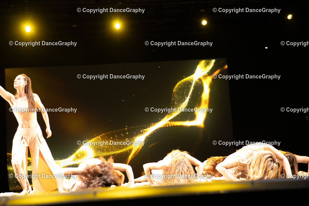 GPHY4159 | DanceGraphy - Realisiert mit Pictrs.com