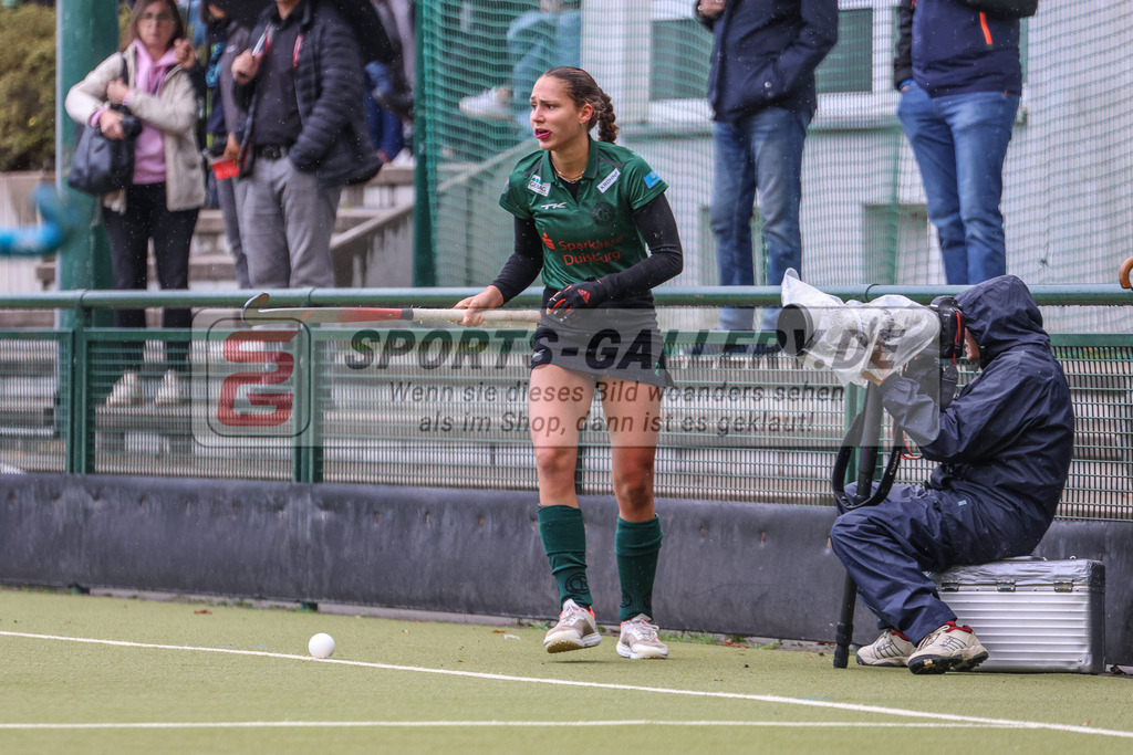 Raffelberg-Braunschweig-10 | Carla Mink (Club Raffelberg #2), Club Raffelberg - Eintracht Braunschweig am 17.9.2022 in der Hockeyanlage Club Raffelberg, Duisburg
