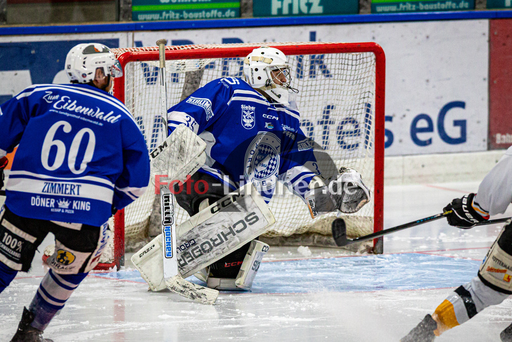 SC Forst NATURE BOYS gegen WANDERERS Germering | Eishockey Landesliaga Herren Gruppe A 2024/2025, SC Forst NATURE BOYS gegen WANDERERS Germering, 20241025,Thomas ZIMMERMANN (Nature Boyz 35) in Aktion,2024-10-25 in Peißenberg (Eisstadion Peißenberg), Thomas ZIMMERMANN (Nature Boyz 35)Copyright: WolfgangxLindner www.foto-lindner.de