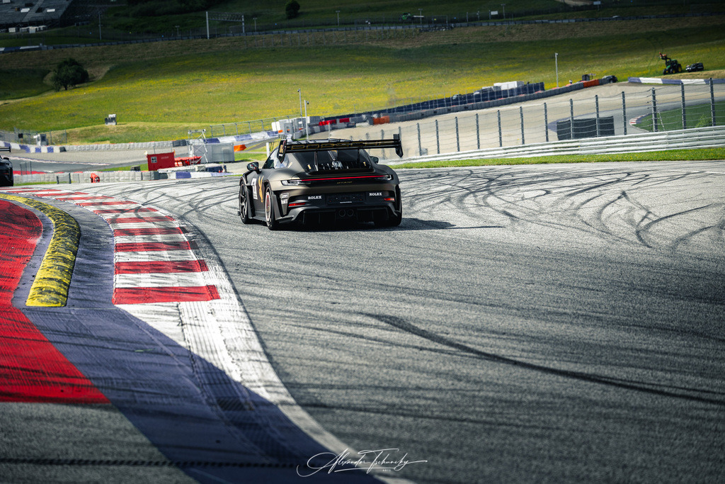 R6PZ2373 _Alexander Tschuncky | Entdecken Sie die faszinierende Welt von Alexander Tschuncky Arts: Kreative Fotografie, atemberaubende Automobilkunst und hochwertiger Bilderdruck. Lassen Sie sich inspirieren! - Realisiert mit Pictrs.com