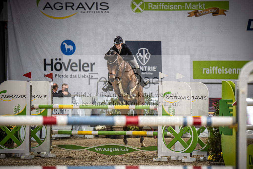 DOS_0529 | Entdecke hochwertige Reitturnierfotos von Foto Oger. Professionell, emotional und authentisch – jetzt Lieblingsmomente im Shop bestellen.Deutschlandweite Turnierfotografie. - Realisiert mit Pictrs.com