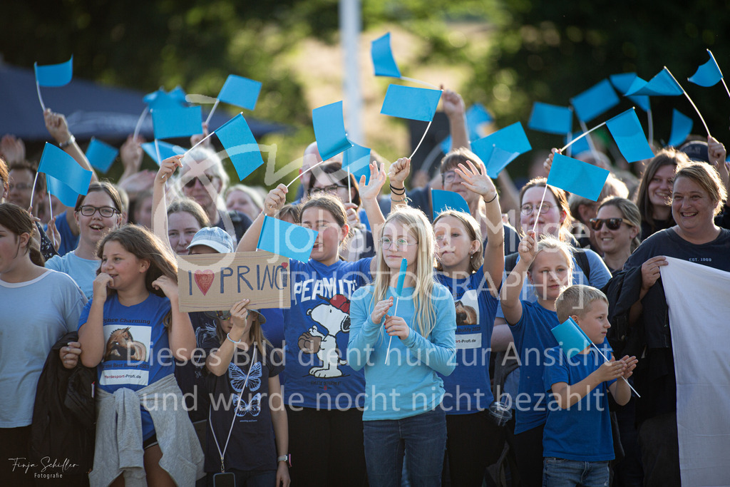 230728_BHO_Showprogramm_FS-752 | Deine schönsten Turniermomente als professionelle Fotos! Entdecke hochwertige Pferdesport-Fotografie im Online-Shop. Jetzt Fotos finden & bestellen!