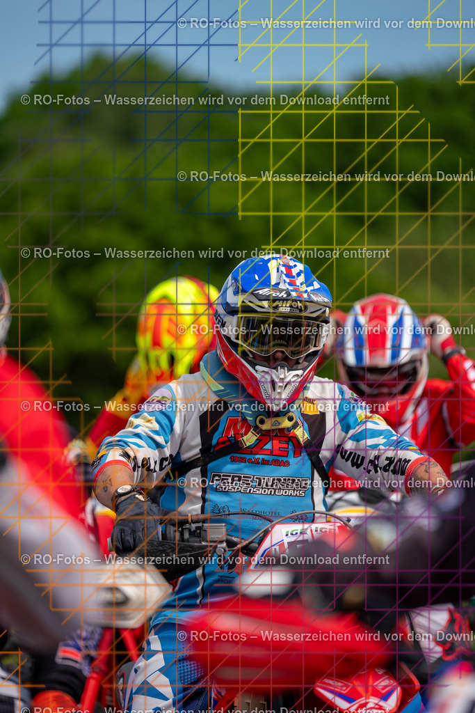 Wolfshausen 3 Lauf -78 | Sportfotografie von RO-Fotos: Motorsport, Motocross, Enduro, Laufveranstaltungen und Triathlon. Professionelle Fotos von Sportlern und Events. - Realisiert mit Pictrs.com