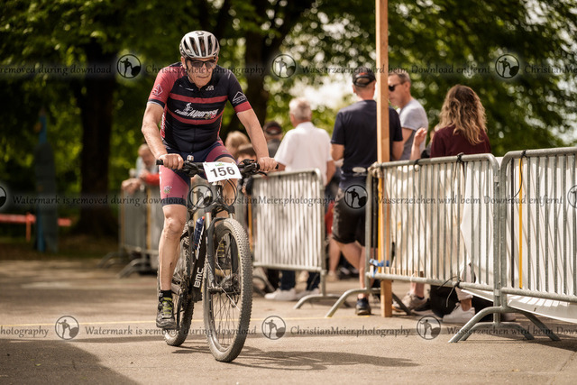 Eierlesen 2026 | Sie wurden bei einem Event oder Sportanlass fotografiert? Hier finden sie ihre Bilder! - Realisiert mit Pictrs.com
