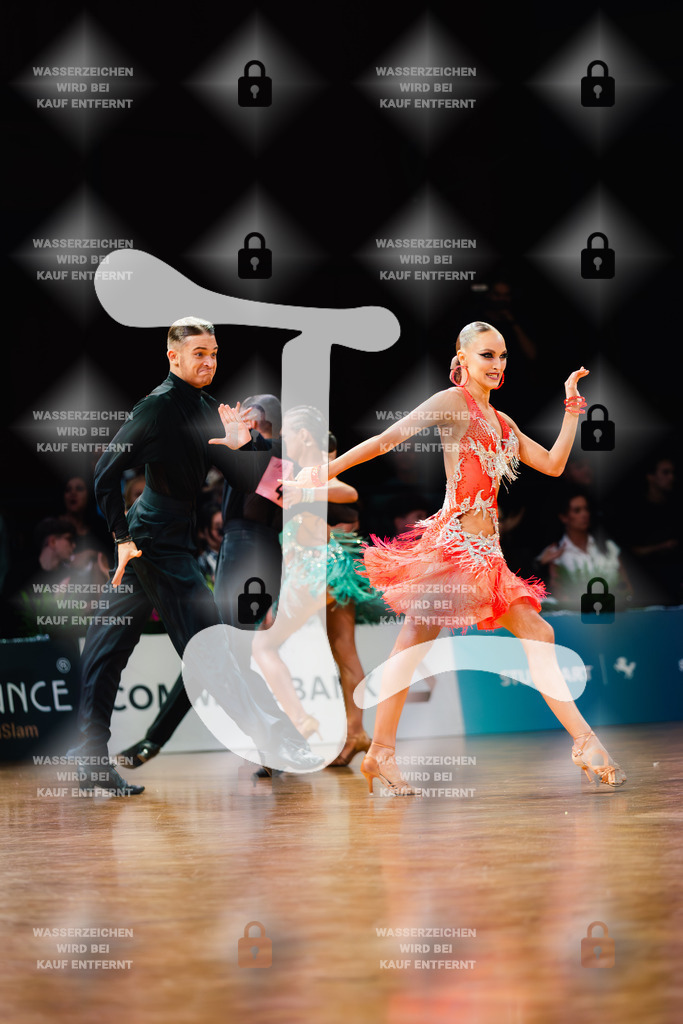 GOC 2025 - WDSF GrandSlam Latin 64-67th (183) Vlad-Alexandru Visan _ Khrystyna Shugurova (Germany)-2025-08-23-1960 | Webshop for digital downloads and prints of dance sport, event & show photographer Julian Link - Realisiert mit Pictrs.com