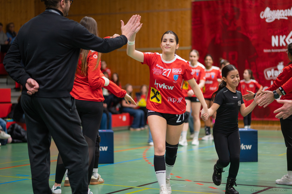 DSC_3188 | "Fussifoto.com – Ihr Ansprechpartner für hochwertige Fotografie! Entdecken Sie kreative Bilder und professionelle Dienstleistungen. Kontaktieren Sie uns für Ihre Projekte!"