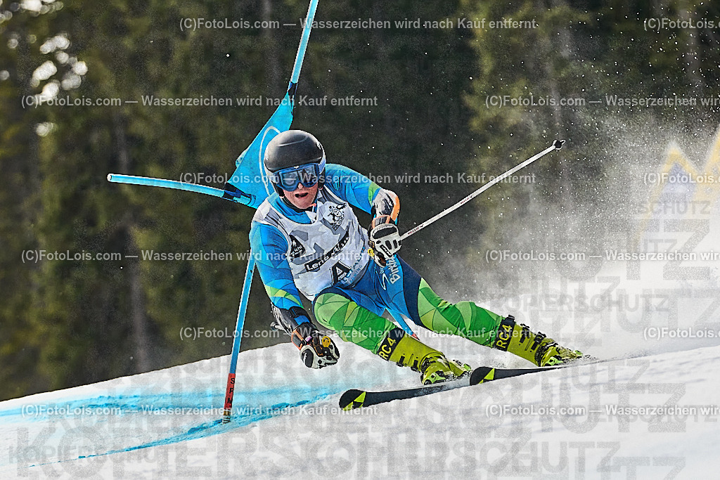 _WWO2969_MASTERS-WM_Reiteralm_CD-SG_Vorlaeufer | FISWORLD CHAMPIONSHIPSMASTERS ALPINE SKIING, 23. – 28. MÄRZ 2026 - REITERALM | STMK | AUT.   Veranstaltet vom Masters-Referat des Deutschen Skiverbandes (DSV). Durchführende Organisation: WSV Pichl-Reiteralm, unterstütutzt von den Bergbahnen REITERALM bei Schladming und SKI AUSTRIA.                            Disziplinen:  Super-G, GiantSlalom, Slalom.                                                 Kategorien:  A (Herrn 30-59 Jahre), B (Herrn ab 60 Jahre), C (Damen 30-59 Jahre), D (Damen ab 60 Jahre).                Rennstrecken:   Gasselhöhe und Muldenliftpiste auf der Reiteralm.