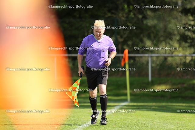 Fußball I Herren I Saison 2025-2026 I Verbandsliga Süd I 7. Spieltag I SV Schackendorf - SV Azadi Lübeck I 06.09.2025.080 | Christian Schmidt (1. Assistent) - Realisiert mit Pictrs.com