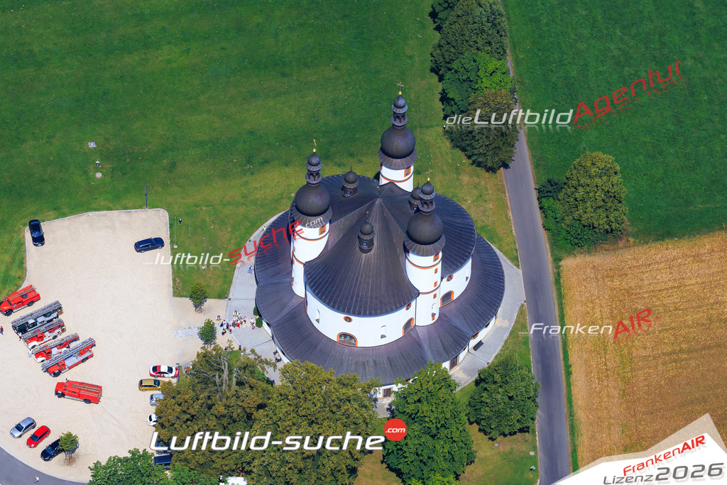 Die Luftaufnahme Kirche - Waldsassen wurde vom UL-Flugzeug (keine Drohne) aus fotografiert.Hohe Druck- Auflösung-die Geschenkidee!