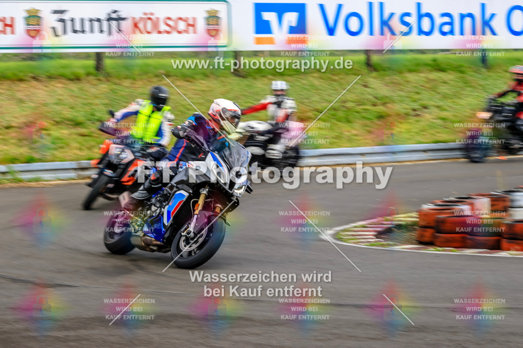_OTO3596 | Hier findet Ihr Bilder von Touristenfahrten auf der Nürburgring Nordschleife oder von anderen Veranstaltungen die ich besucht habe. Viel Spass beim Durch Schauen 