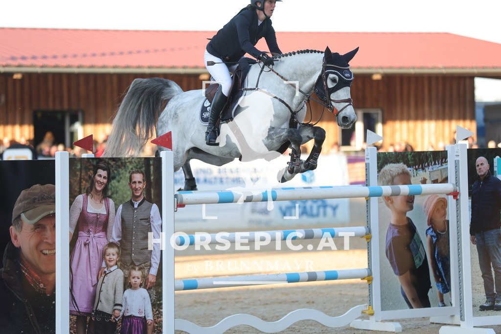 0P6A2707 | Willkommen bei Brunnmayr - Design & Fotografie – Ihrem Spezialisten für Reitturniere und Pferdeveranstaltungen in Oberösterreich, Salzburg und Bayern! Seit über 17 Jahren sind wir leidenschaftlich dabei.