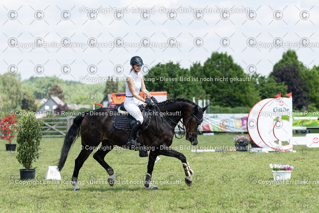 CL5A3886 | Emilia Reinking Fotografie - Realisiert mit Pictrs.com