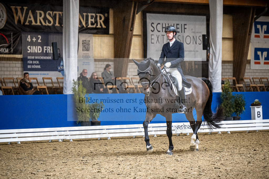 DOS_1953 | Entdecke hochwertige Reitturnierfotos von Foto Oger. Professionell, emotional und authentisch – jetzt Lieblingsmomente im Shop bestellen. - Realisiert mit Pictrs.com