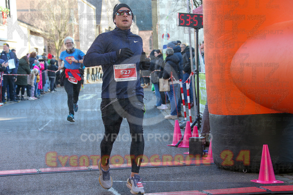 241201_1230_EX1_2395 | Sportfotografie im Rhein-Sieg Kreis, Köln, Bonn, NRW, Rheinland Pfalz, Hessen, etc. Unser Tätigkeitsfeld umfasst den Laufsport vom Volkslauf über den Marathon, Duathlon, Triathon bis zum Ultralauf wie Kölnpfad Ultra oder Schindertrail.