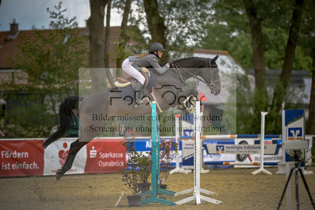 20240505-DOS_9200 | Entdecke hochwertige Reitturnierfotos von Foto Oger. Professionell, emotional und authentisch – jetzt Lieblingsmomente im Shop bestellen.Deutschlandweite Turnierfotografie. - Realisiert mit Pictrs.com
