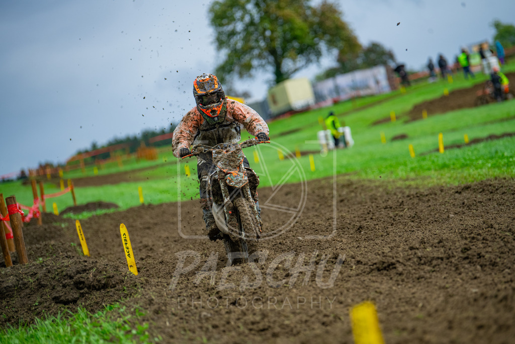 BYR85 (333) | Paeschuphoto Shop - Wer nicht sucht der auch nicht findet.Ob Motocrossbilder oder von einem besuchtem Spiel, Hauptsache Action. - Realisiert mit Pictrs.com
