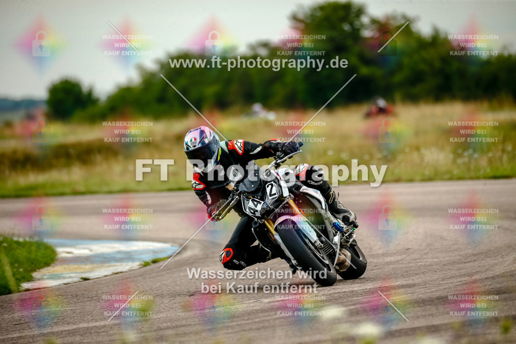 Chambley Juli-2115 | Hier findet Ihr Bilder von Touristenfahrten auf der Nürburgring Nordschleife oder von anderen Veranstaltungen die ich besucht habe. Viel Spass beim Durch Schauen 