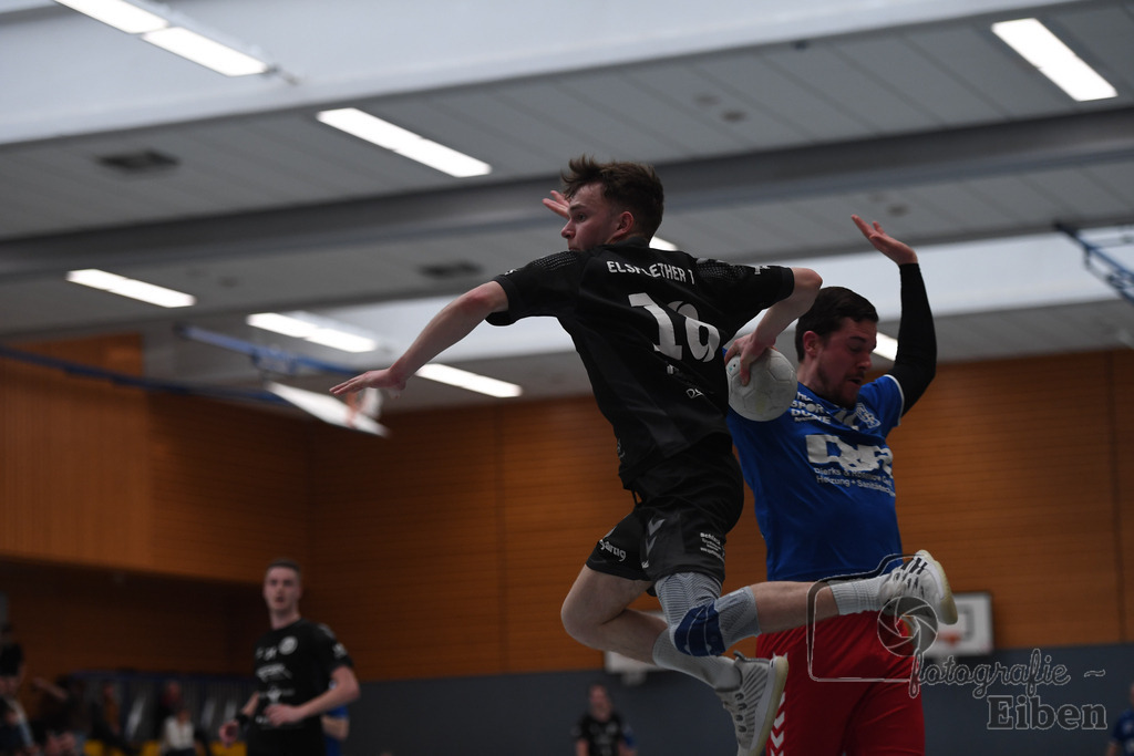 VFL Rastede-Elsflether TB 2 | VFL Rastede (blau)-Elsflether TB 2 (schwarz) am 06.04.2024 in Rastede (Sporthalle Feldbreite), Deutschland, Photo: Philip Eiben 2024 - Realisiert mit Pictrs.com
