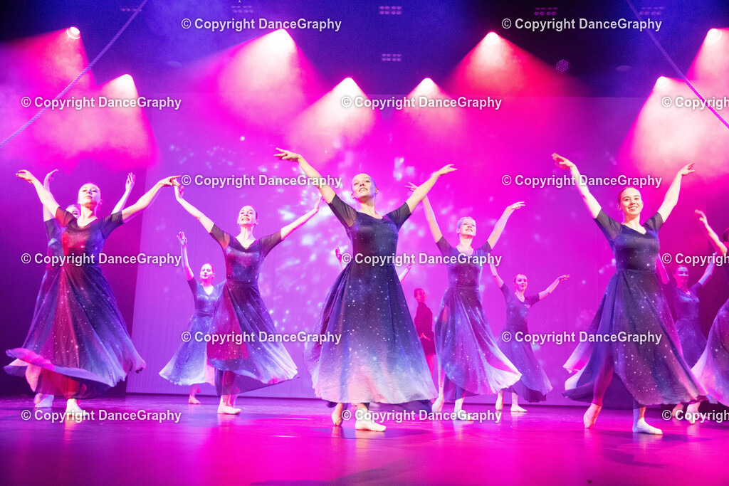 GPHY3512 | DanceGraphy - Realisiert mit Pictrs.com