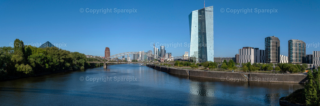 PAN_Outlook_Frankfurt_Skyline16(08_2025) | sparepix - Realisiert mit Pictrs.com