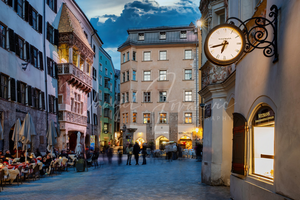 Innsbruck | Innsbrucker Altstadt am Abend mit Blick zum Goldenen Dachl