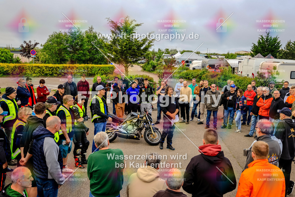 MotoTeam-7848 | Hier findet Ihr Bilder von Touristenfahrten auf der Nürburgring Nordschleife oder von anderen Veranstaltungen die ich besucht habe. Viel Spass beim Durch Schauen 