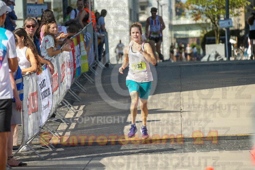 240921_1518_EX1_5085 | Sportfotografie im Rhein-Sieg Kreis, Köln, Bonn, NRW, Rheinland Pfalz, Hessen, etc. Unser Tätigkeitsfeld umfasst den Laufsport vom Volkslauf über den Marathon, Duathlon, Triathon bis zum Ultralauf wie Kölnpfad Ultra oder Schindertrail.