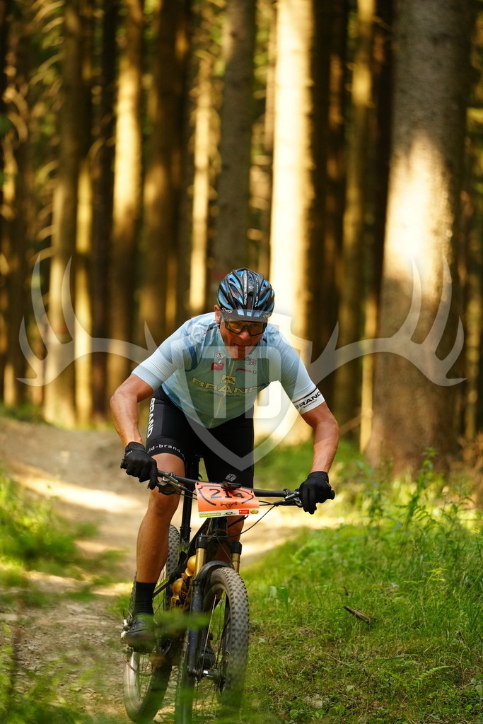 FC102928 | Fotogalerie der Treibjagd im Dunkelwald - Dein MTB Etappenrennen im Erzgebirge - Realisiert mit Pictrs.com