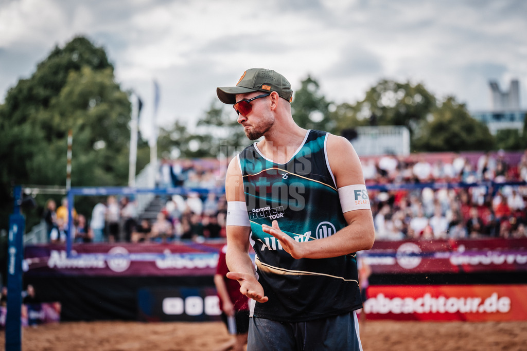 Beachvolleyball | Männer | Allianz German Beach Tour 2025 | Tourstop München | 11.07.2025 | Benedikt Sagstetter