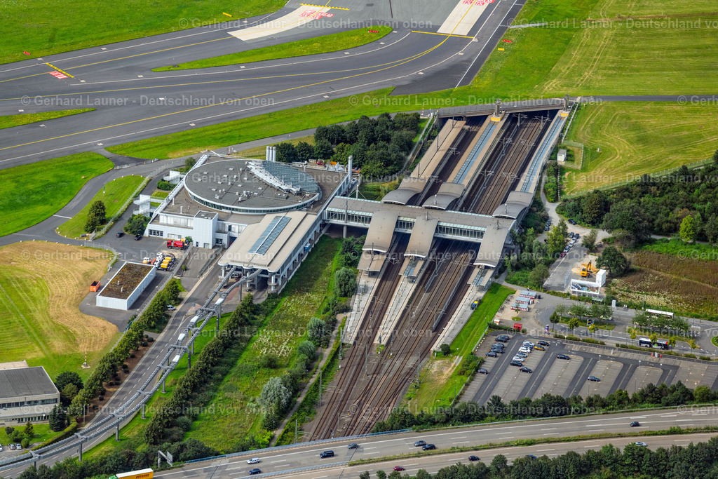 4049670 | Bahnhof Flughafen, Düsseldorf