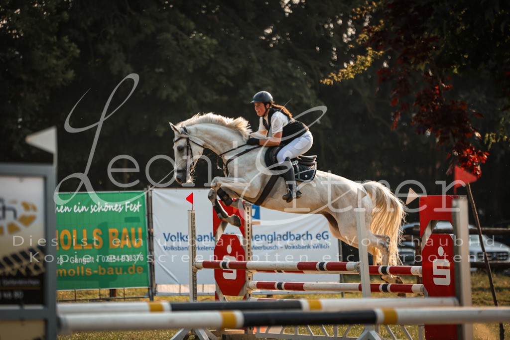 18.FrSpA00103 | Leoni Ertmer Photography - Realisiert mit Pictrs.com