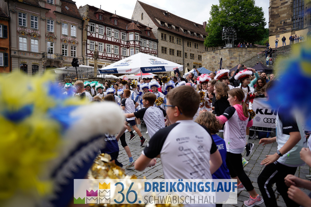 Stadtwerke Schüler und Jugendlauf 1,7km | 3koenigslauf 2022 Stadtwerke Schüler und Jugenlauf 1,7km - Realisiert mit Pictrs.com