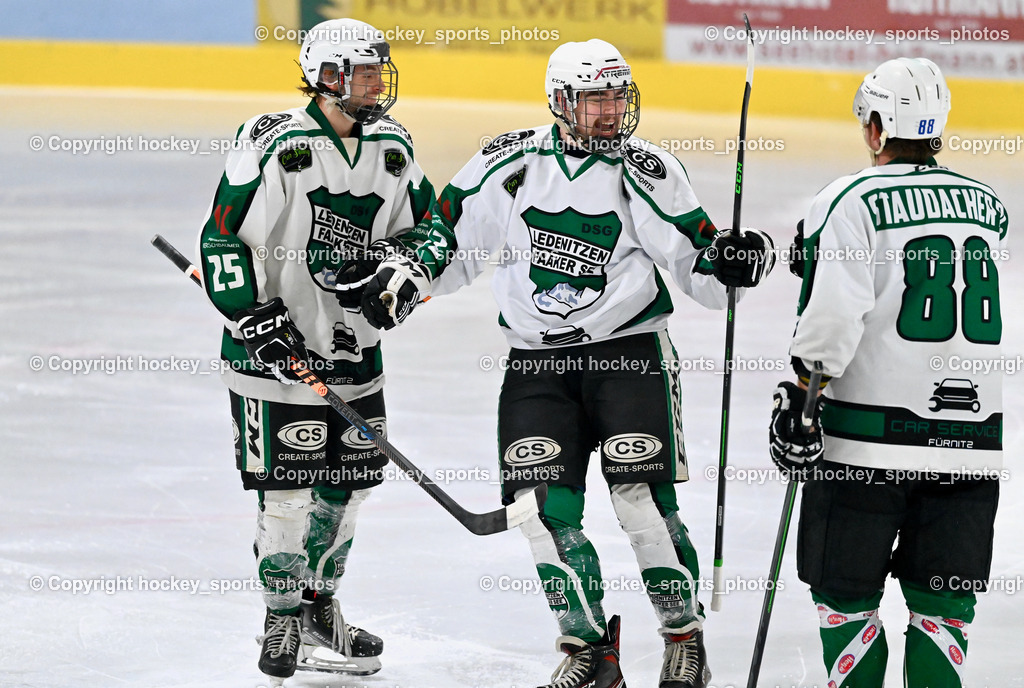 DSG Ledenitzen vs. ELV Zauchen 16.12.2022 | Jubel DSG Ledenitzen Mannschaft, #25 Ahammer Benjamin, #32 Preissegger Fabian, #88 Staudacher Dominik
