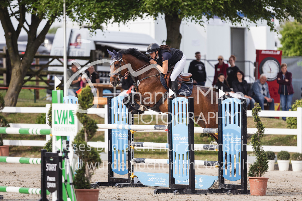 260510_PfSpTa_6_M1-Spr-658 | Deine schönsten Turniermomente als professionelle Fotos! Entdecke hochwertige Pferdesport-Fotografie im Online-Shop. Jetzt Fotos finden & bestellen!