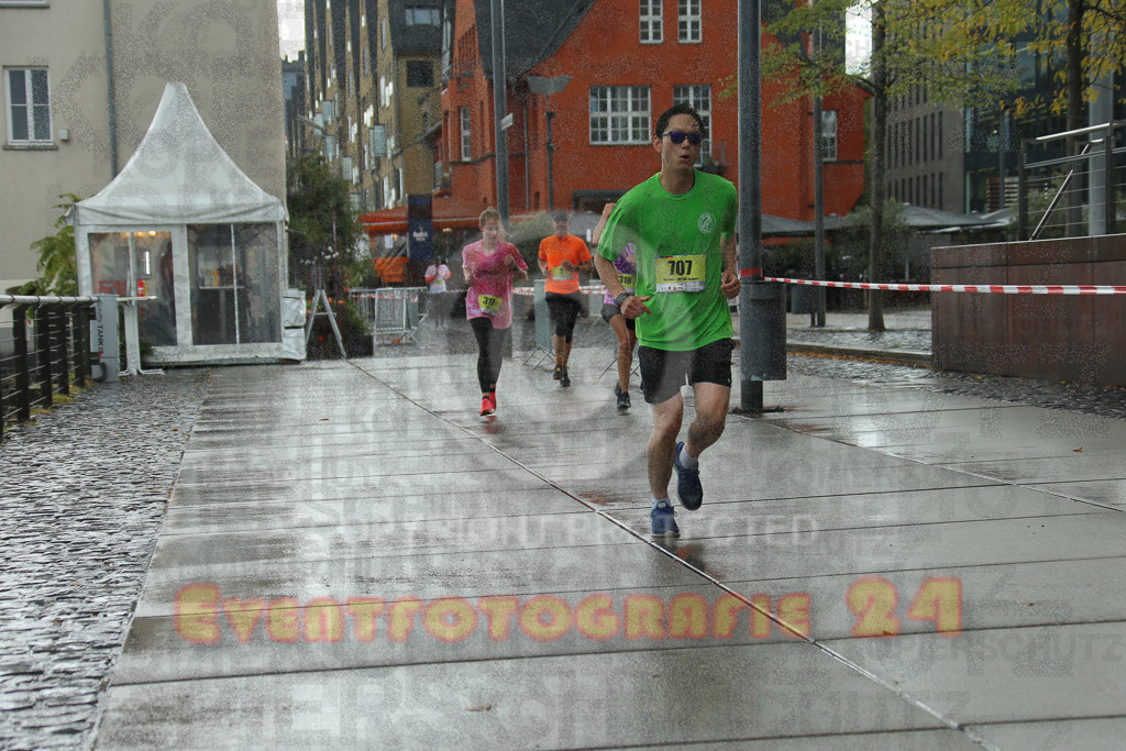 220917_1514_EX1_5121 | Sportfotografie im Rhein-Sieg Kreis, Köln, Bonn, NRW, Rheinland Pfalz, Hessen, etc. Unser Tätigkeitsfeld umfasst den Laufsport vom Volkslauf über den Marathon, Duathlon, Triathon bis zum Ultralauf wie Kölnpfad Ultra oder Schindertrail.