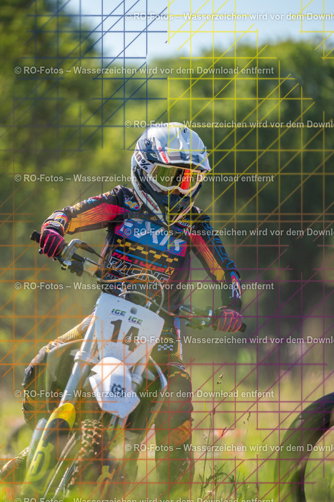 Wolfshausen 1 Lauf -244 | Sportfotografie von RO-Fotos: Motorsport, Motocross, Enduro, Laufveranstaltungen und Triathlon. Professionelle Fotos von Sportlern und Events. - Realisiert mit Pictrs.com