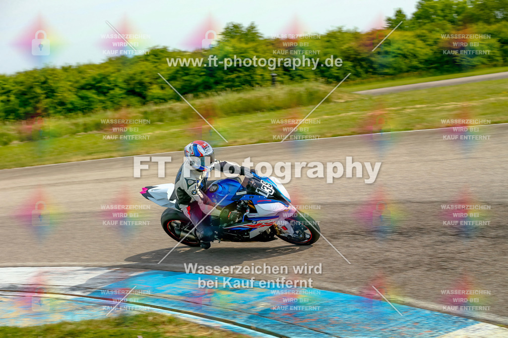 _MOT0822 | Hier findet Ihr Bilder von Touristenfahrten auf der Nürburgring Nordschleife oder von anderen Veranstaltungen die ich besucht habe. Viel Spass beim Durch Schauen 