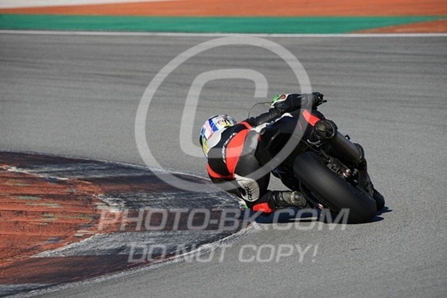 2025_03_30_PBK_31975 | Sportfotografie; SlowMotion; Video; Rennstrecke; Hafeneger; Speer; Racing; RSE; BMW; CBO; Trackday; Motorsportarena; Hockenheimring; Brno; Most; Barcelona; Valencia