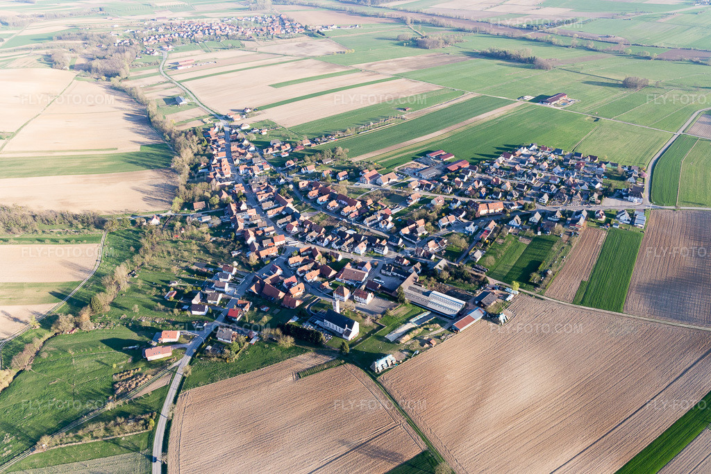 Aerial view: View of the town in Aschbach in the state Bas-Rhin, France.Photo: IMG_097818.jpg taken on 03/27/2017 by Werner Riehm/FLY-FOTO.comResolution of the original: 5472 x 3648 px